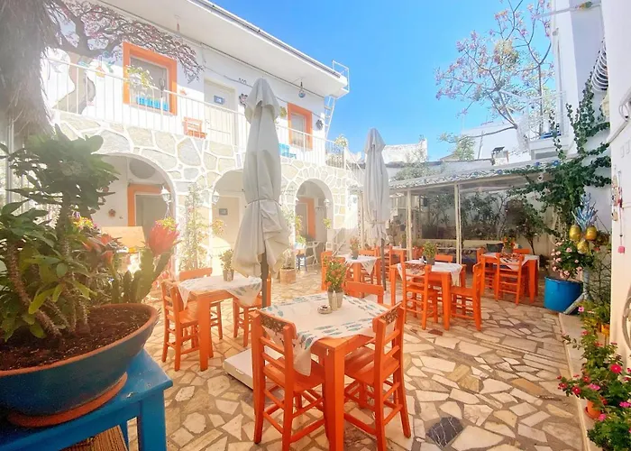 Sade Hotel